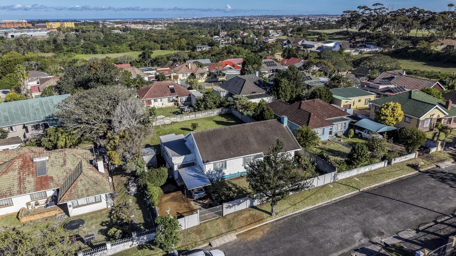 3 Bedroom Property for Sale in Cambridge Eastern Cape